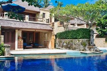 Pool Villa Merumatta Senggigi - Senggigi