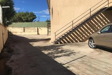 هتل La Bodega