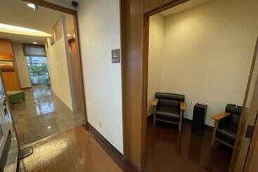 هتل Route Inn Naha Tomariko
