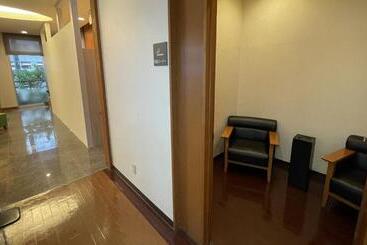هتل Route Inn Naha Tomariko