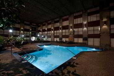 هتل Sandman Signature Edmonton South