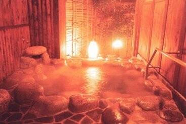 هتل Sasara Gero Hot Springs