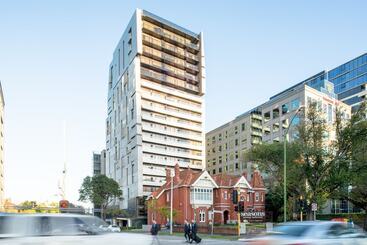 هتل Seasons Heritage Melbourne