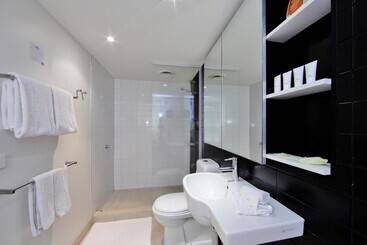 هتل Seasons Heritage Melbourne