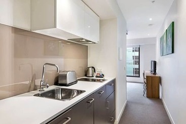 هتل Seasons Heritage Melbourne