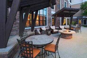 هتل Staybridge Suites Austin Northwest, An Ihg