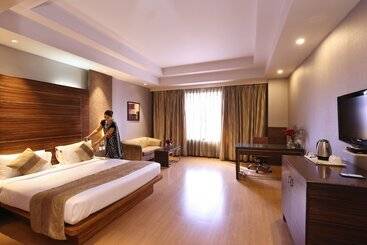 Отель Stellar Resorts