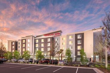 هتل Towneplace Suites By Marriott Orlando Altamonte Springs/maitland