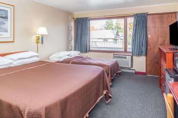 هتل Travelodge By Wyndham Kalispell