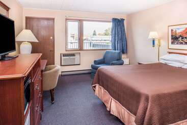هتل Travelodge By Wyndham Kalispell
