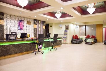 فندق Zo Rooms Ameerpet Satyam