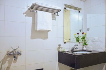 فندق Zo Rooms Ameerpet Satyam