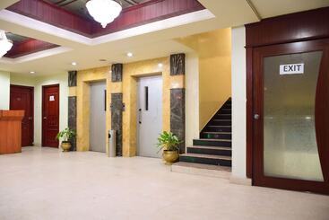 فندق Zo Rooms Ameerpet Satyam