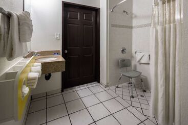 Motel 6 Canoga Park, Ca