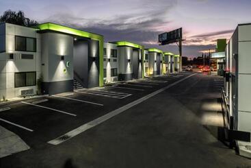 Motel 6 Canoga Park, Ca