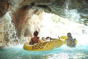 Aulani, A Disney Resort And Spa