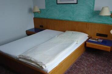 Enjoyhotel Garni Korntal Stuttgart