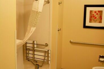 Hampton Inn & Suites Mission