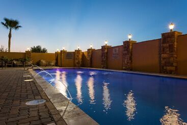 Hampton Inn & Suites Mission