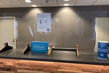 Hampton Inn & Suites Syracuse Dewitt