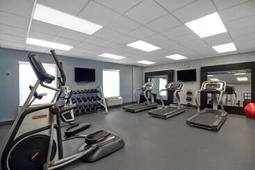 Hampton Inn & Suites Syracuse Dewitt