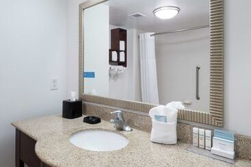 Hampton Inn & Suites Panama City Beach Pier Park Area