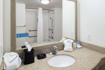 Hampton Inn & Suites Panama City Beach Pier Park Area