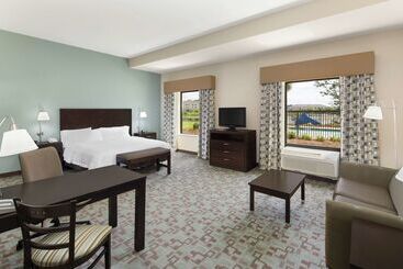 Hampton Inn & Suites Savannahairport
