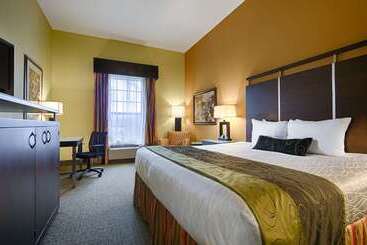 هتل Best Western Plus Bradenton Gateway