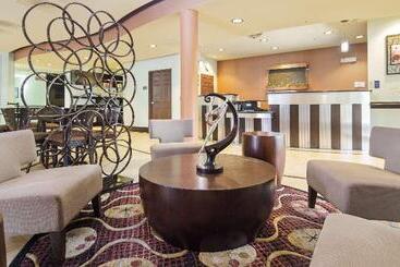 هتل Best Western Plus Bradenton Gateway