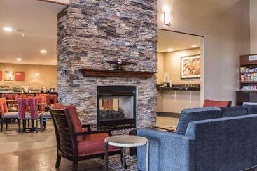 هتل Comfort Suites North