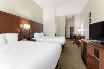 هتل Comfort Suites West Dallas  Cockrell Hill