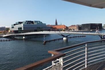 هتل Cph Living
