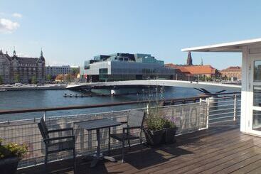 هتل Cph Living
