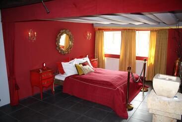 Otel Elements