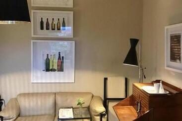 هتل Enoturismo Novavila Rias Baixas Wine Design