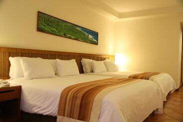 هتل Fullon Resort Kending