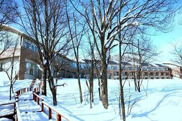 هتل Furano