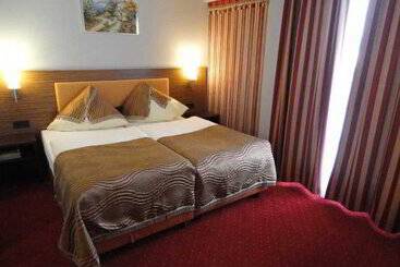 Grand Hotel Dream Main City Center