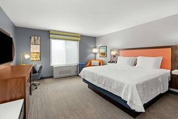 فندق Hampton Inn & Suites Fairbanks
