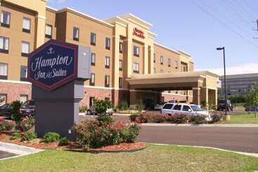 هتل Hampton Inn & Suites Natchez