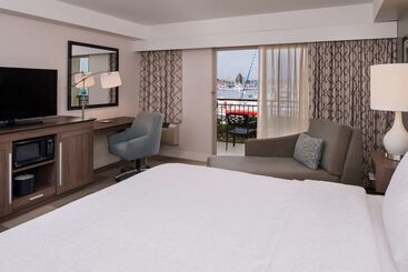هتل Hampton Inn Channel Islands Harbor/oxnard