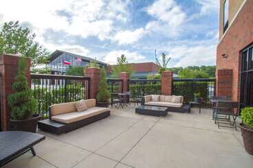 هتل Hampton Inn Greenville