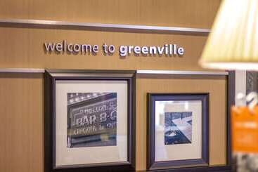 هتل Hampton Inn Greenville
