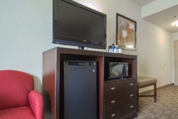 هتل Hampton Inn Greenville