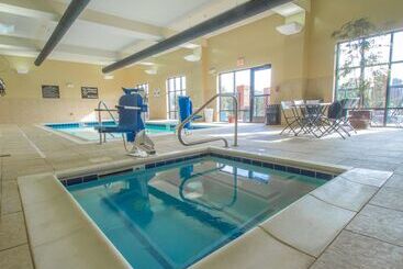 هتل Hampton Inn Greenville
