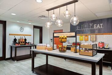 هتل Hampton Inn Jacksonville I 295 East/baymeadows