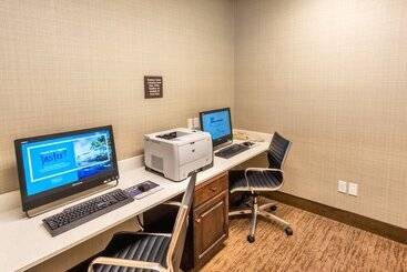 هتل Hampton Inn Laramie