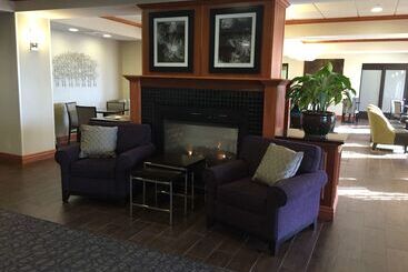 هتل Hampton Inn Omaha West Lakeside