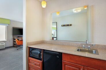 هتل Hampton Inn Omaha West Lakeside